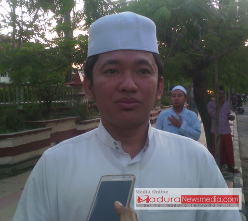 Sekretaris FKM, Raden Kiai Abdul Aziz 
