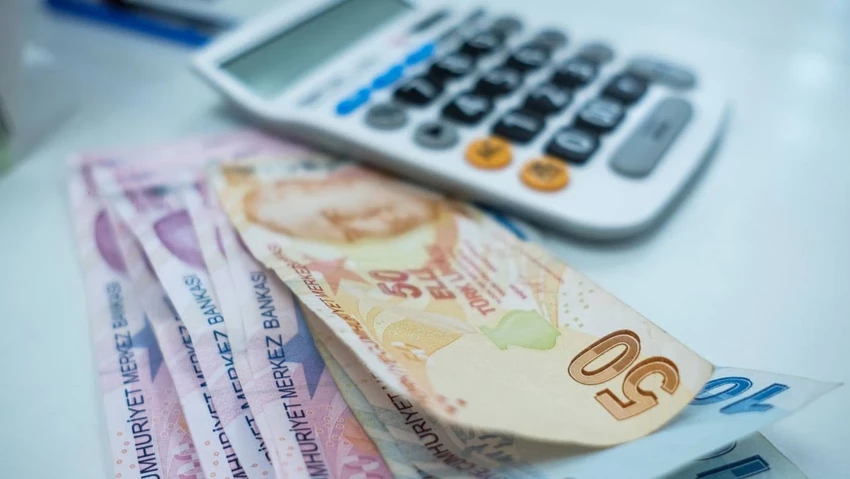 SGK davalık oldu: Emeklinin maaşı değişebilir!