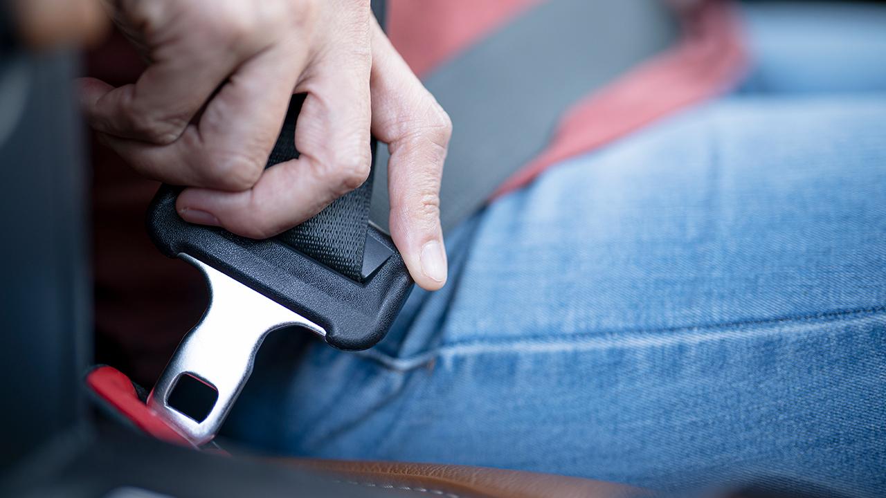 Arabası Olanlar Dikkat: Hız Sınırları ve Trafik Levhalarında Büyük Değişiklik